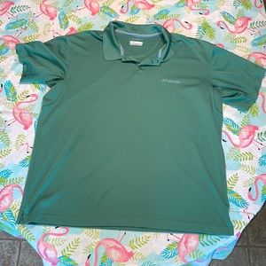 Short sleeve green Columbia tee shirt